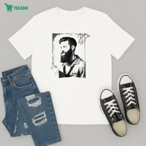 Jordan Davis Signature Portrait T-Shirt