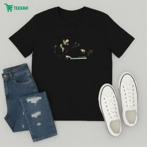 Kip Moore Wild World Album Cover T-Shirt