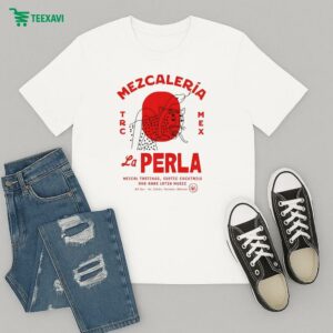 Mezcalería La Perla Mezcal Tasting Exotic Cocktails And Rare Latin Music 84 Sur Av Colon Torreon Mexico Snake Panther T-Shirt
