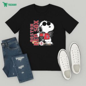 Snoopy Fan Boston Red Sox X The Peanuts T-Shirt