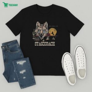 Stagecoach Lone Coyote Indio California 2025 Wolf T-Shirt