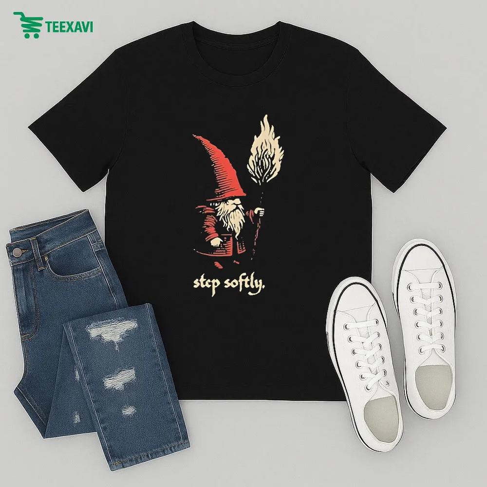 Witch Bolt Thistlebur Step Softly – T-shirt Witch Bolt Thistlebur Step Softly – T-shirt